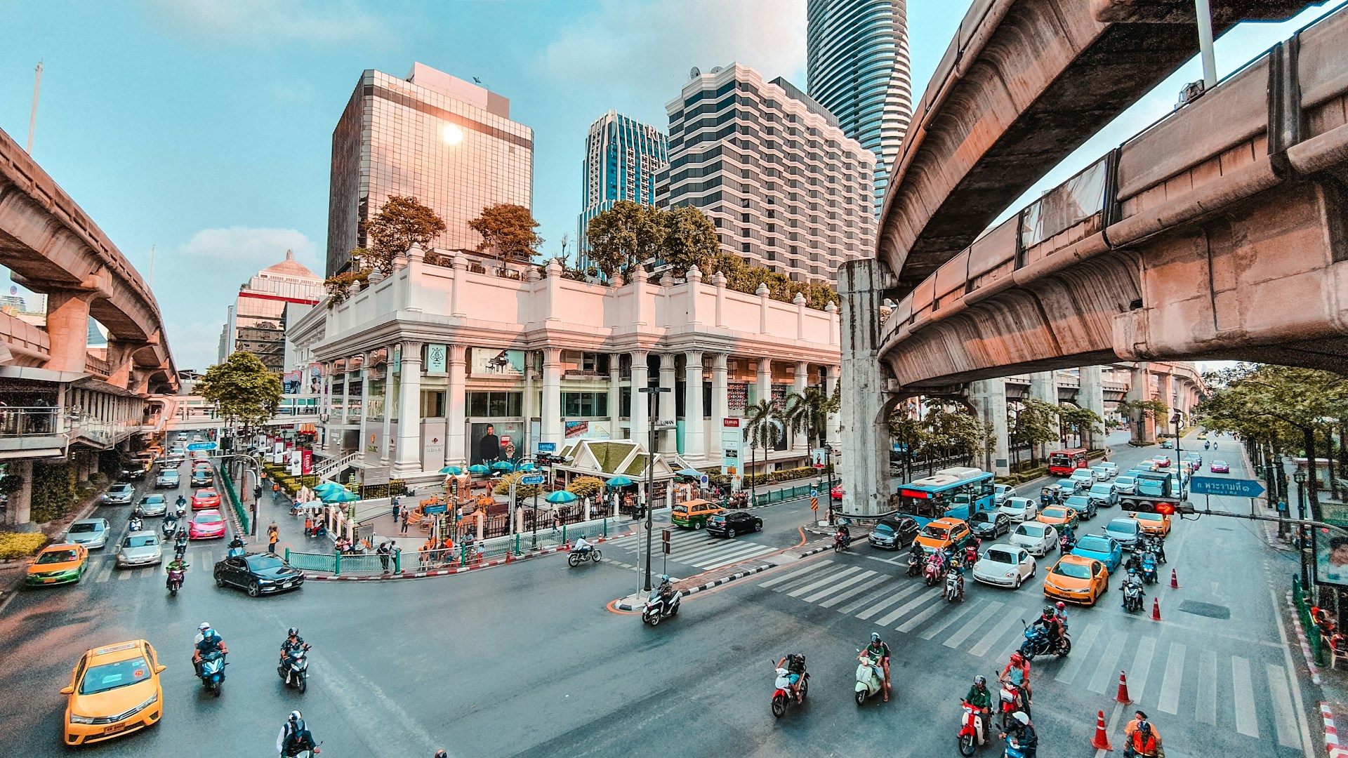 Cities for Digital Nomads - 10 The Best Cities for Digital Nomads Bangkok, Thailand
