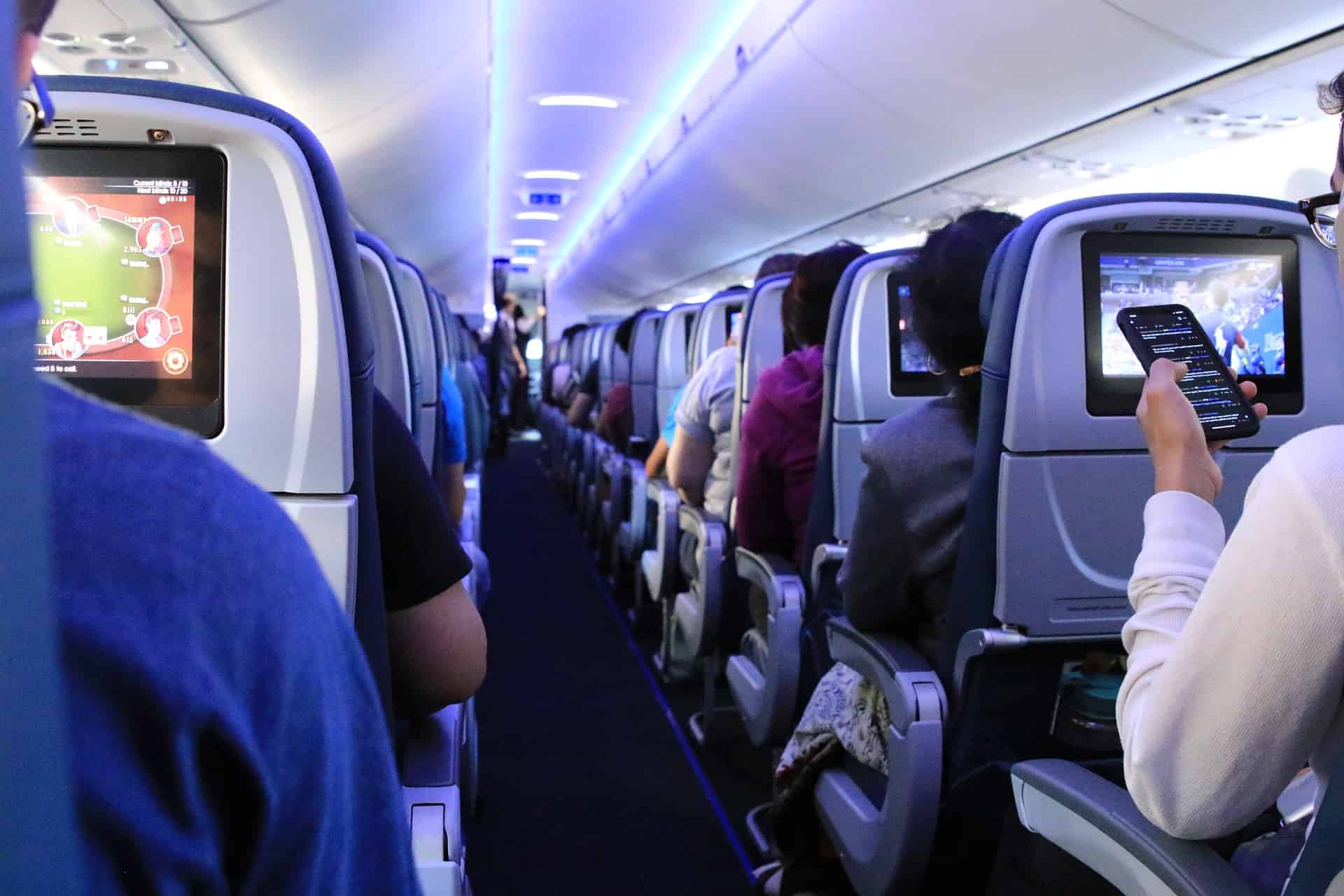 fear of flying - Overcoming Your Fear of Flying: Tips to Transform Your Flight Experience Flight entertainment