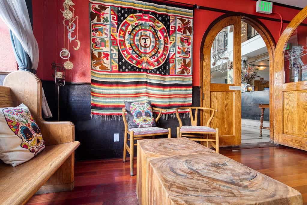 staying at a hostel - The Ultimate Guide to Staying at a Hostel HI San Francisco - City Centre
