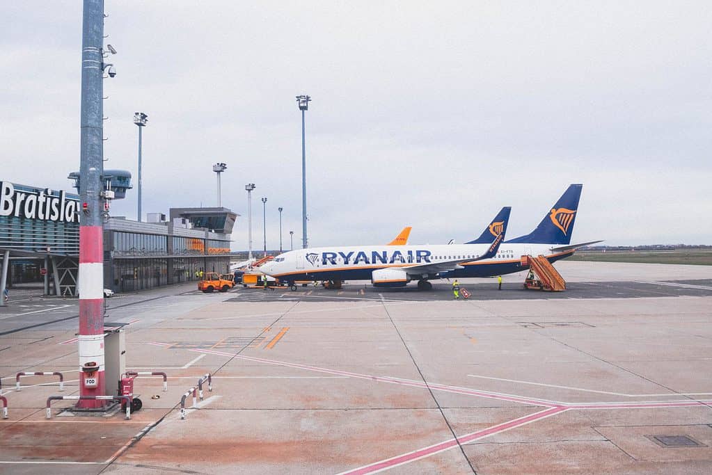 flying with Ryanair - Airline Review: Why You Shouldn't Be Flying with Ryanair flying with Ryanair - Airline Review: Why You Shouldn't Be Flying with Ryanair