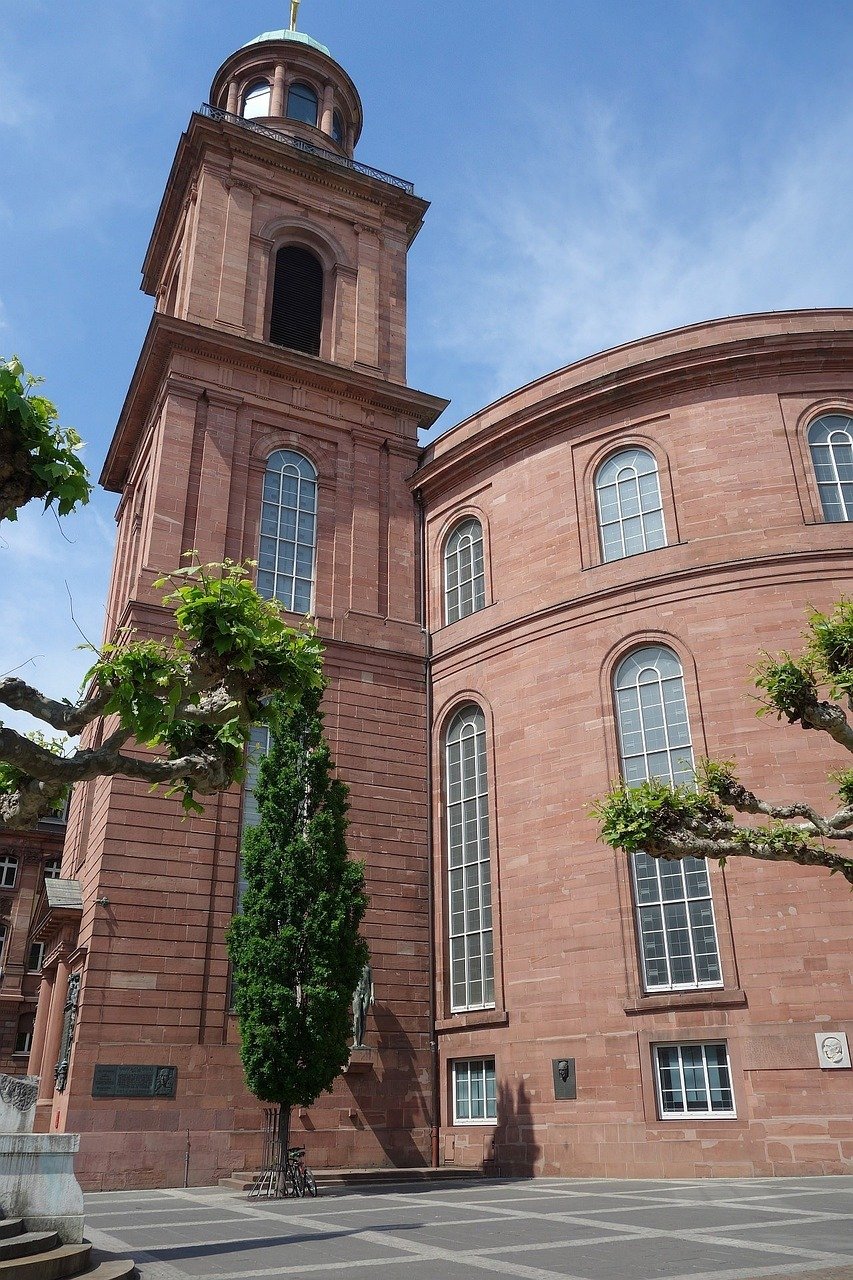 frankfurt walking tour - Frankfurt Walking Tour: Must-See Sights in Two Hours St. Pauls church in Frankfurt, Germany.