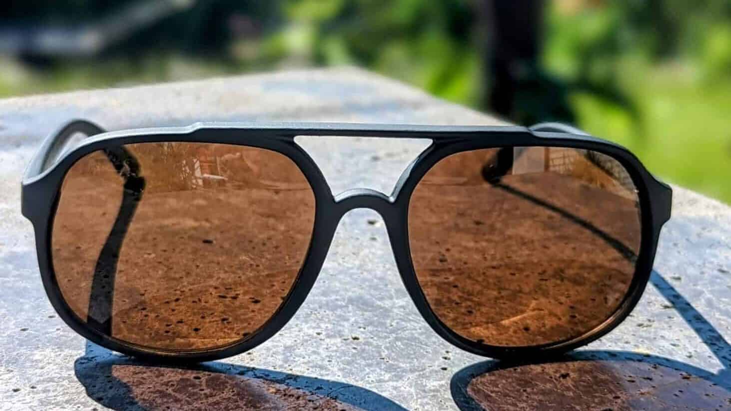 eco-conscious travelers - Eco-Friendly Gifts Ideas for Eco-Conscious Travelers High quality sunglasses made out of ghost fishing nets by ecoer.