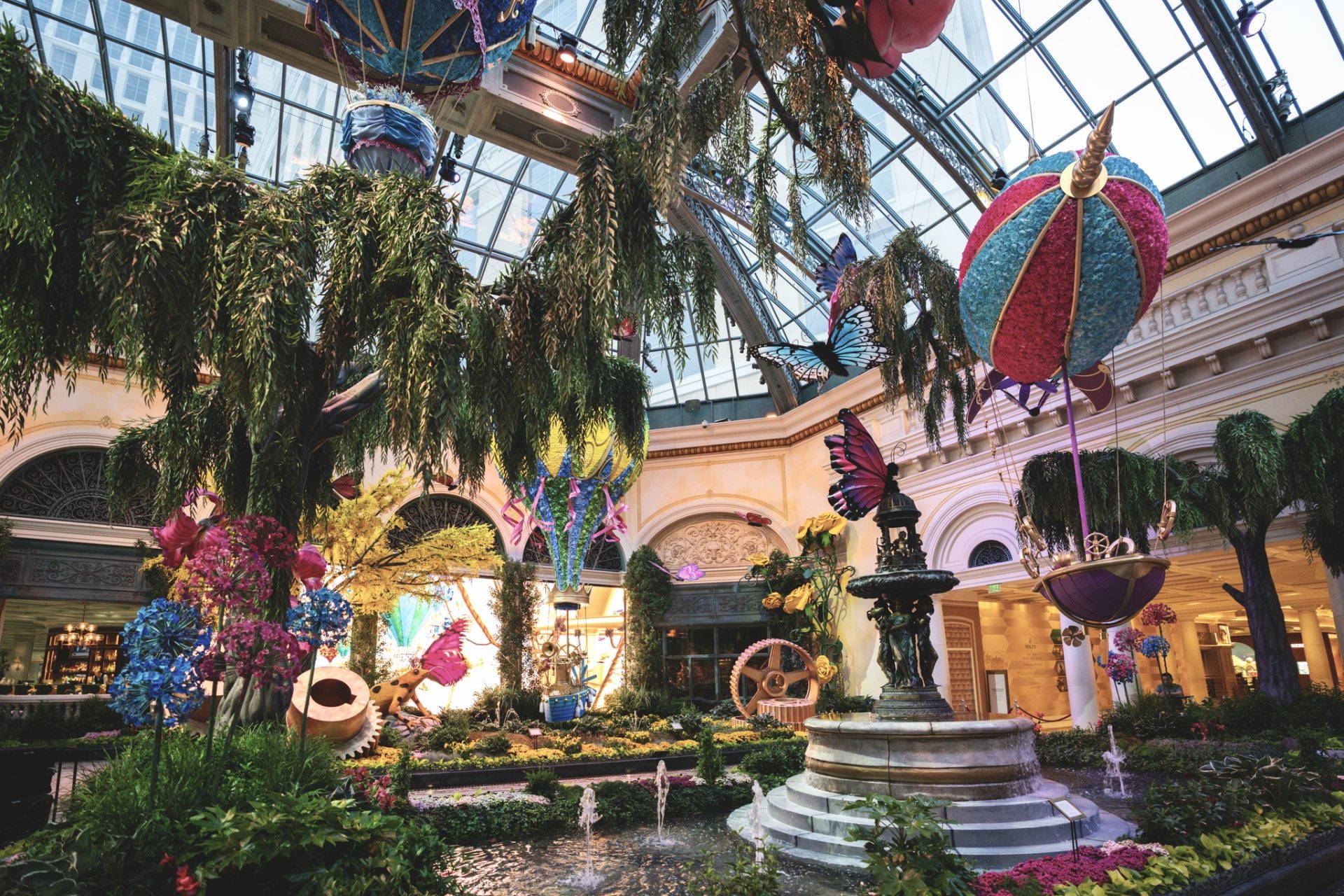 free things to do in las vegas - Free Things to Do in Las Vegas for Unforgettable Experiences The colorful Botanical Garden at the Bellagion Casino in Las Vegas, USA.