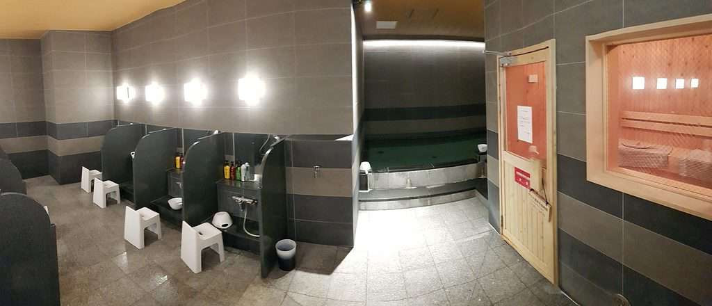 Onsen, sauna & showers at the Y's cabin hotel in Yokohama