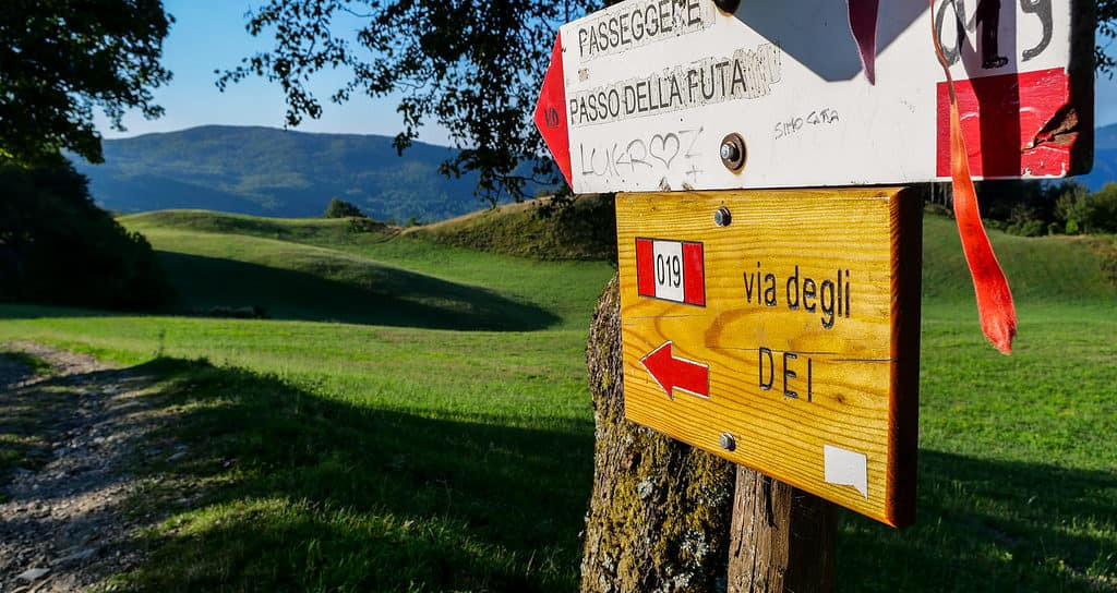 Walking from Madonna dei Fornelli and on the ancient Roman road, only discovered in 1979. Path of Gods in Italy.