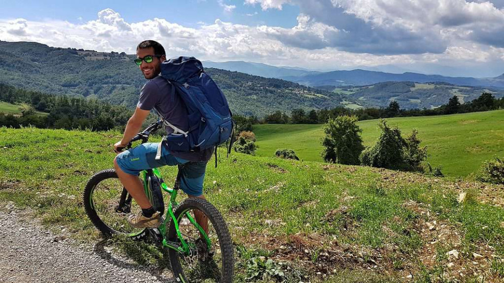 Cycle a section of the Path of Gods, Italy.
