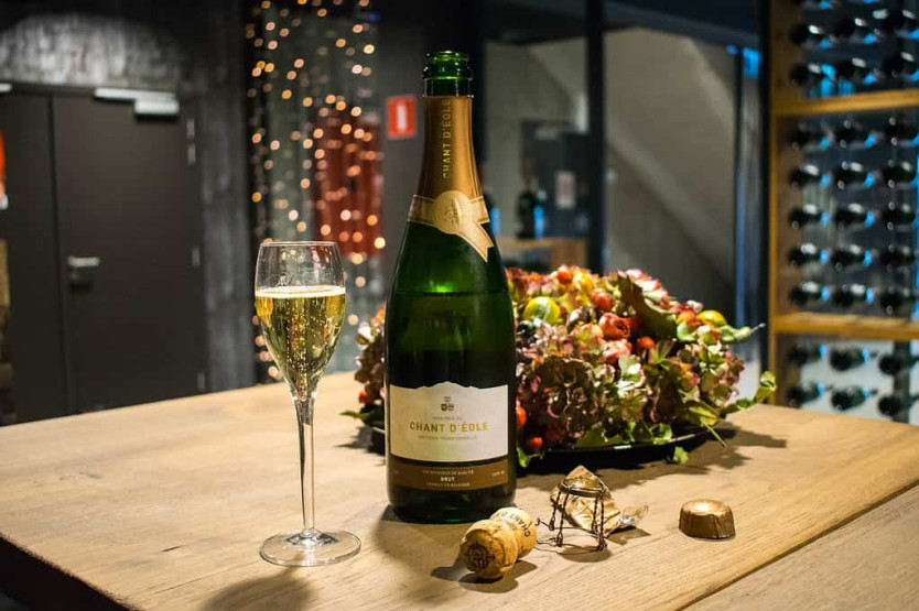 Chant d'Eole - Belgian's answer to champagne, using the same method.