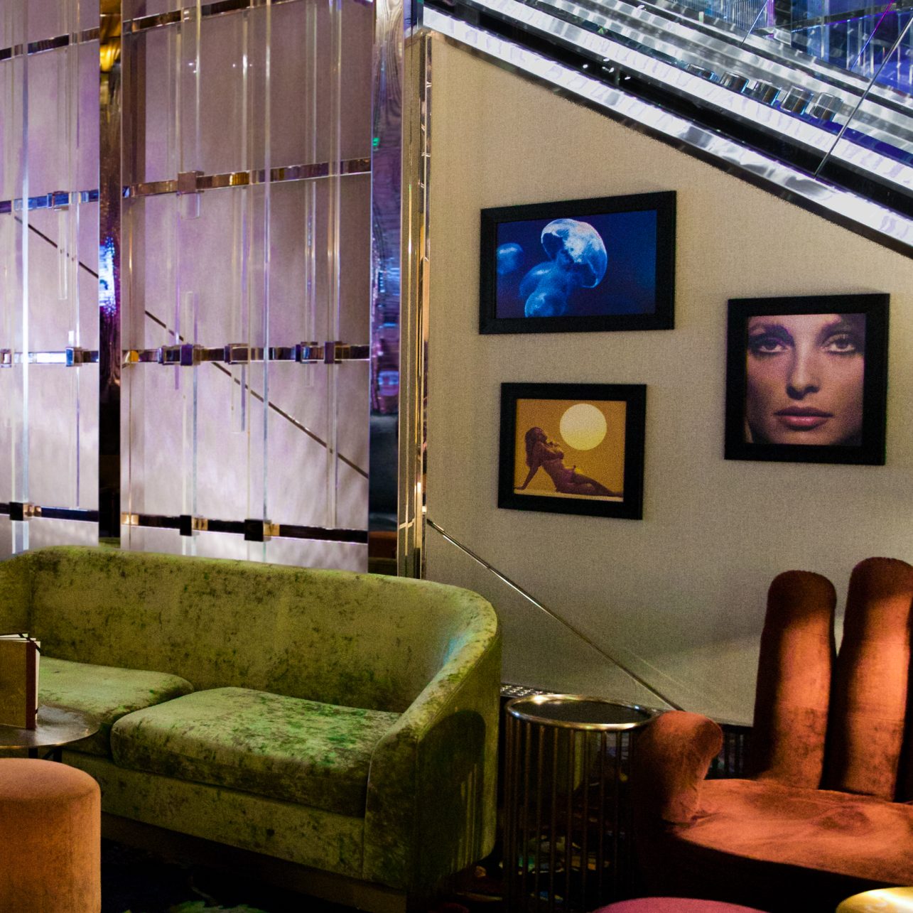 free things to do in las vegas - Free Things to Do in Las Vegas for Unforgettable Experiences Pictures at the Vesper Bar at the Cosmopolitan of Las Vegas, USA.