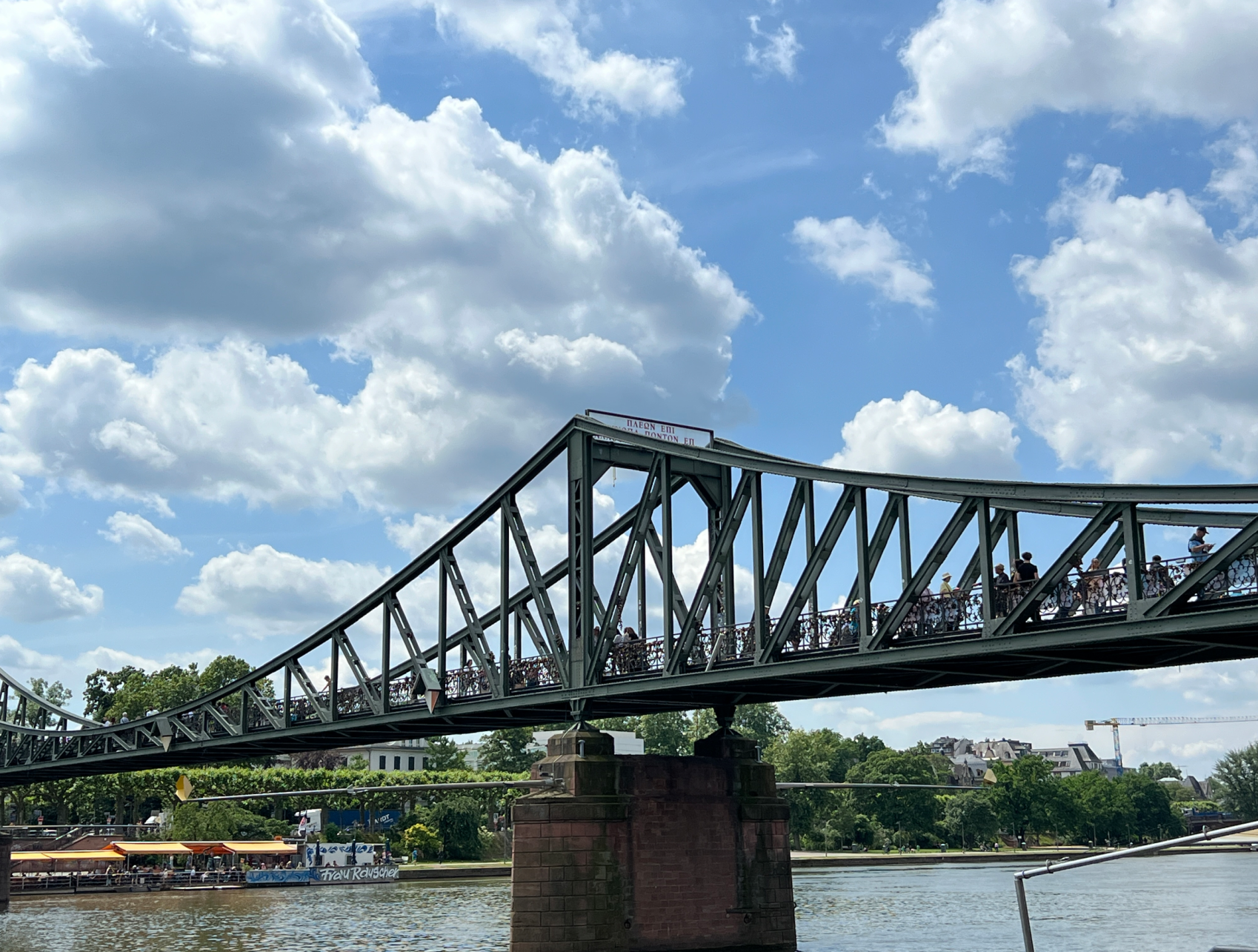frankfurt walking tour - Frankfurt Walking Tour: Must-See Sights in Two Hours Bridge Eiserner Steg in Frankfurt, Germany