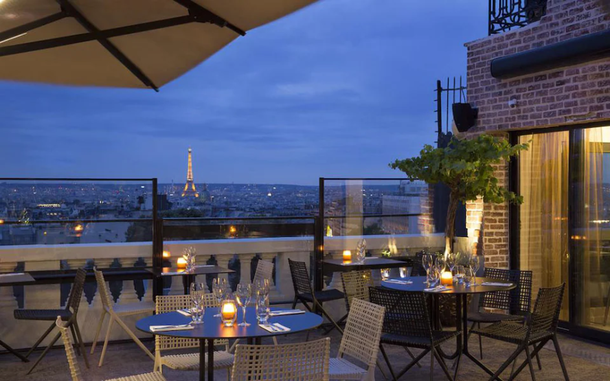 View onto the Eiffel Tower from the Terrass Hotel Restaurant in Paris, France.